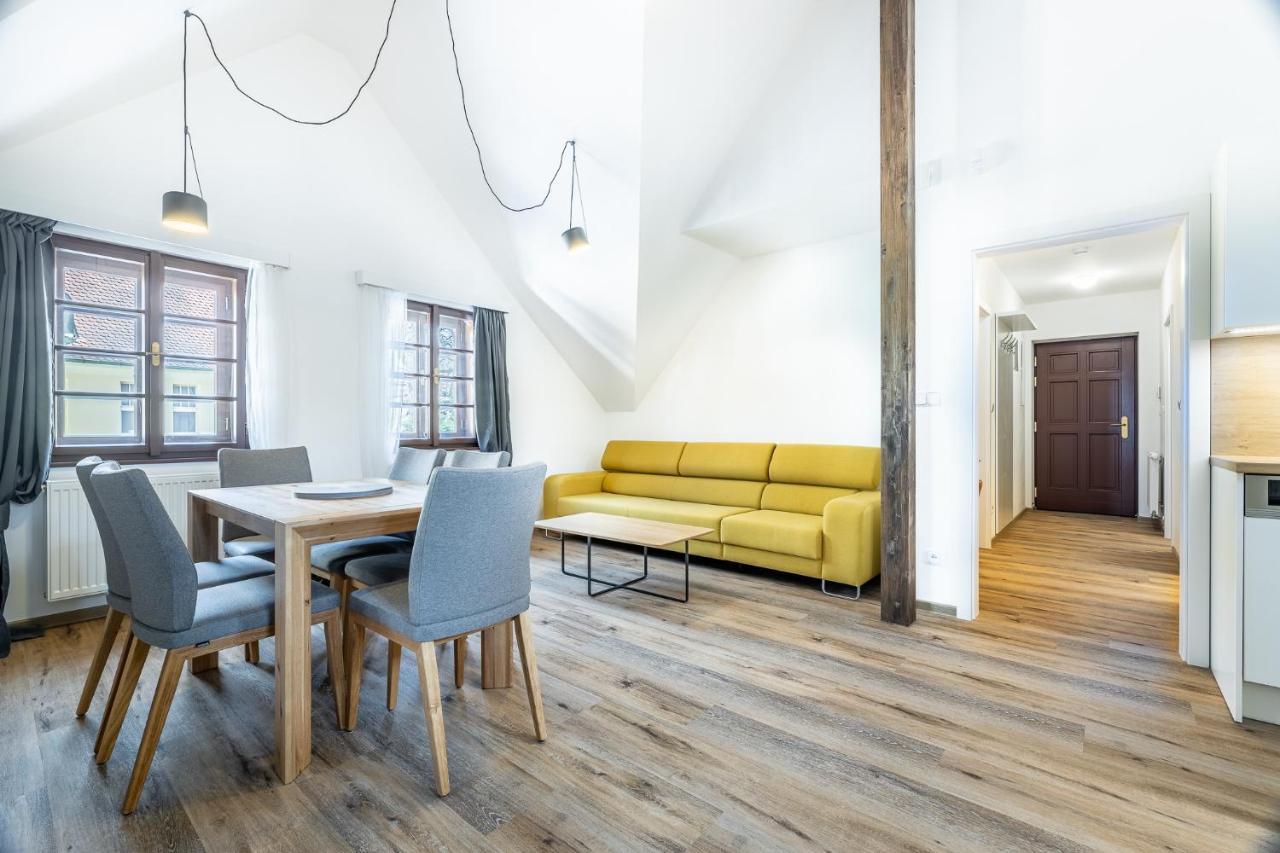 Residence Wurmfeld - Rodinny Apartman S 3 Loznicemi 체스키크룸로프 외부 사진